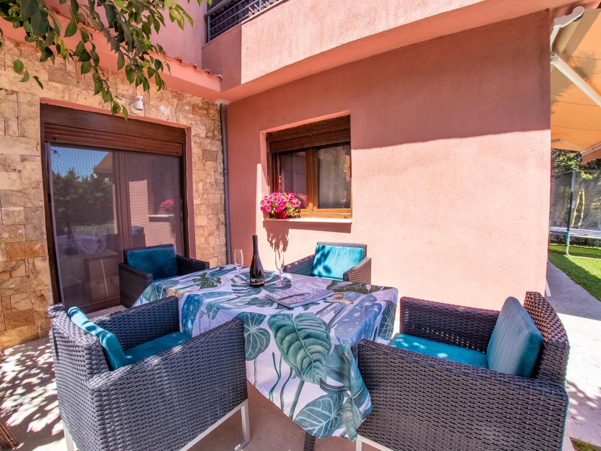 Deluxe Sani Relax Villa Exterior foto